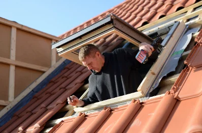 Pose de fenêtres de toit Velux à Sallenelles